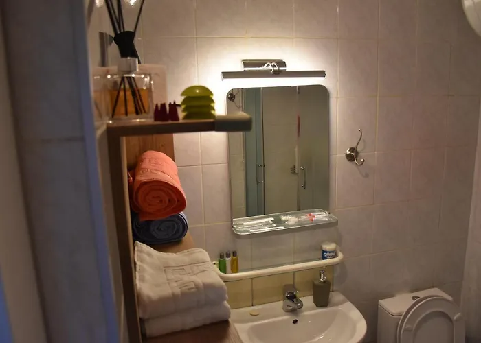 Absolute Cozy Lägenhet Tirana